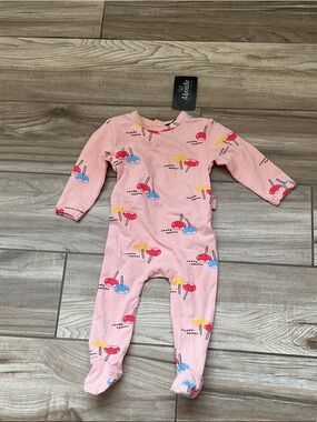 Pink candy apple Print One-Piece Baby girl footie